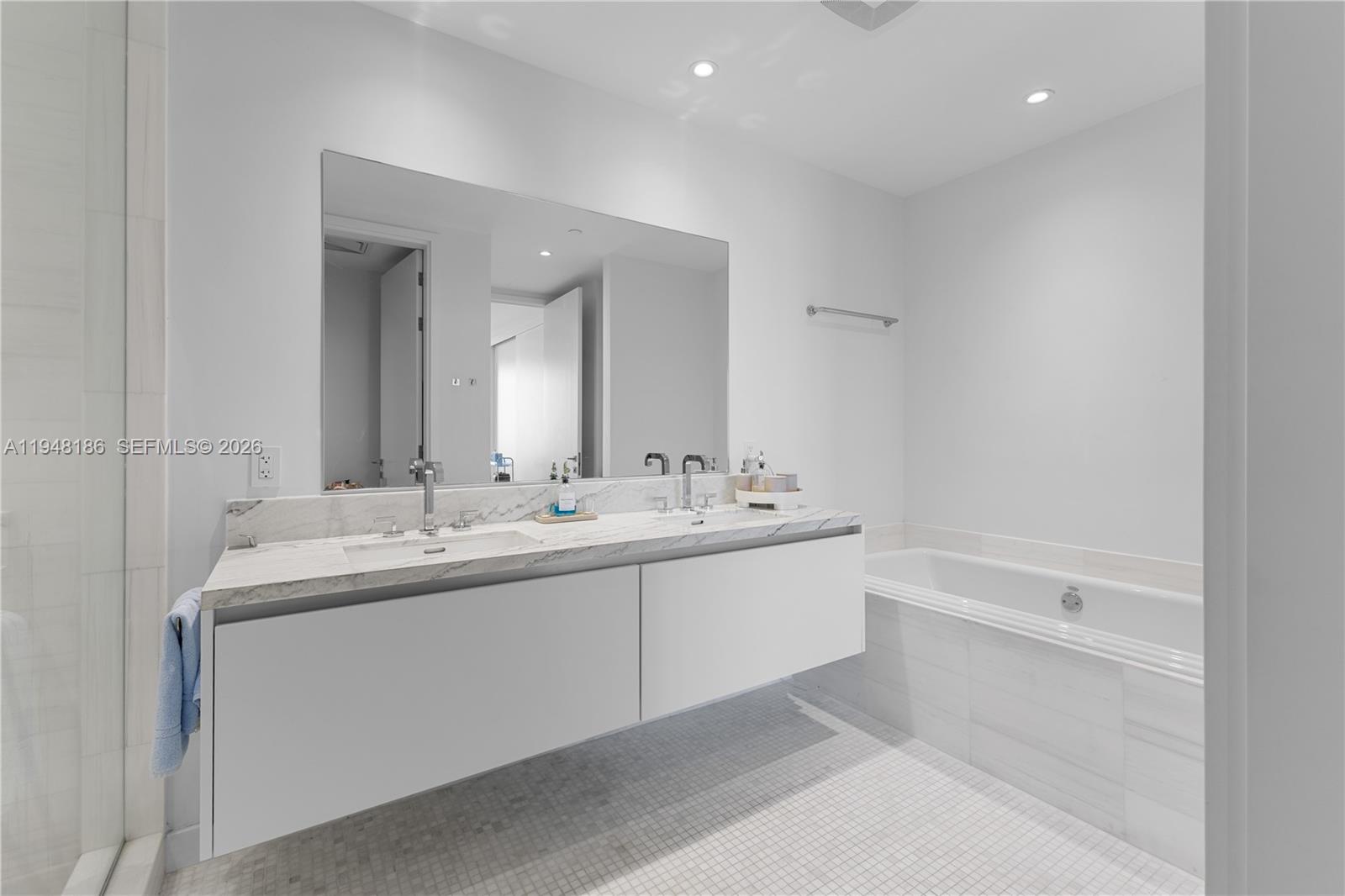 700 NE 26th Terrace