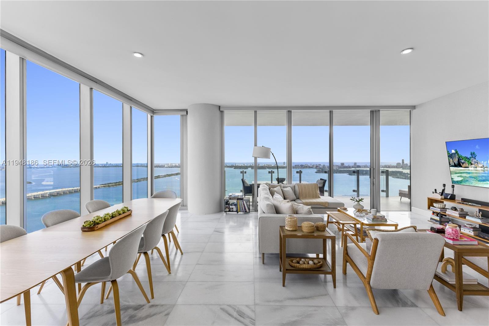 700 NE 26th Terrace