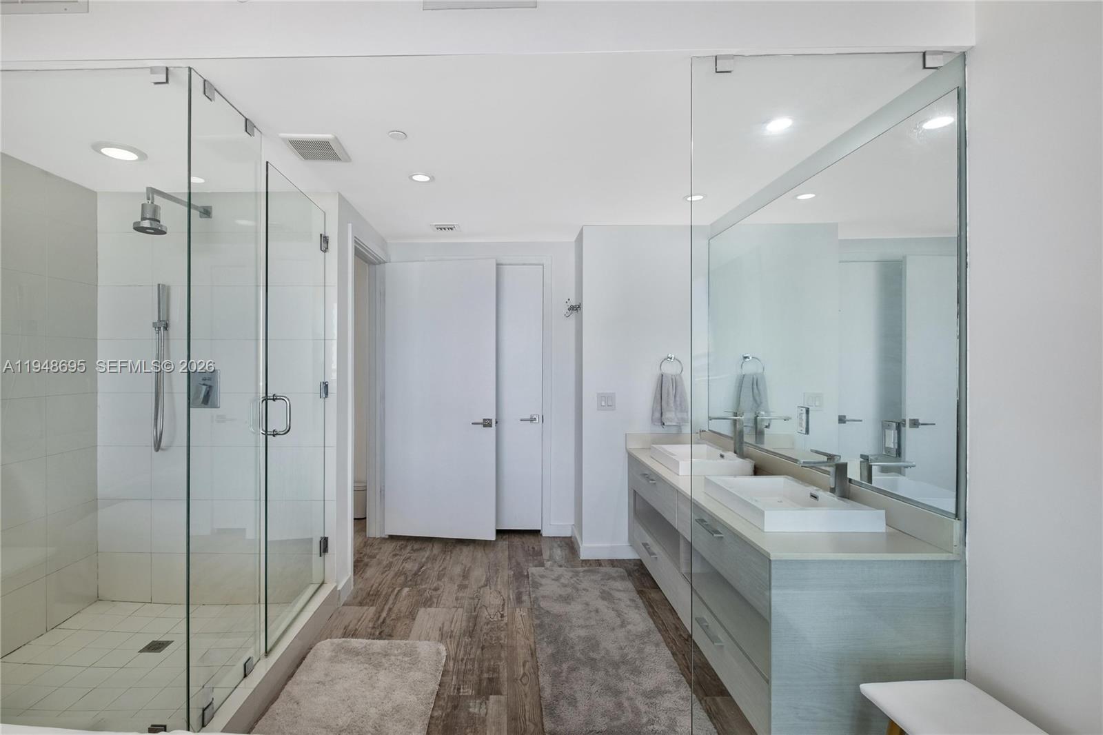 650 NE 32nd Street