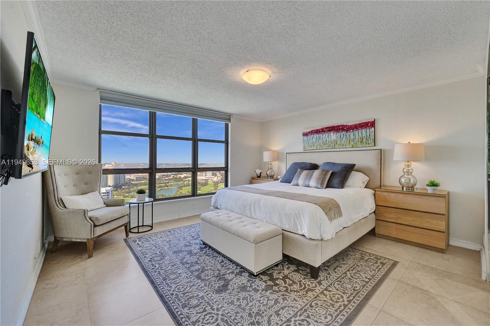 3500 Mystic Pointe Drive