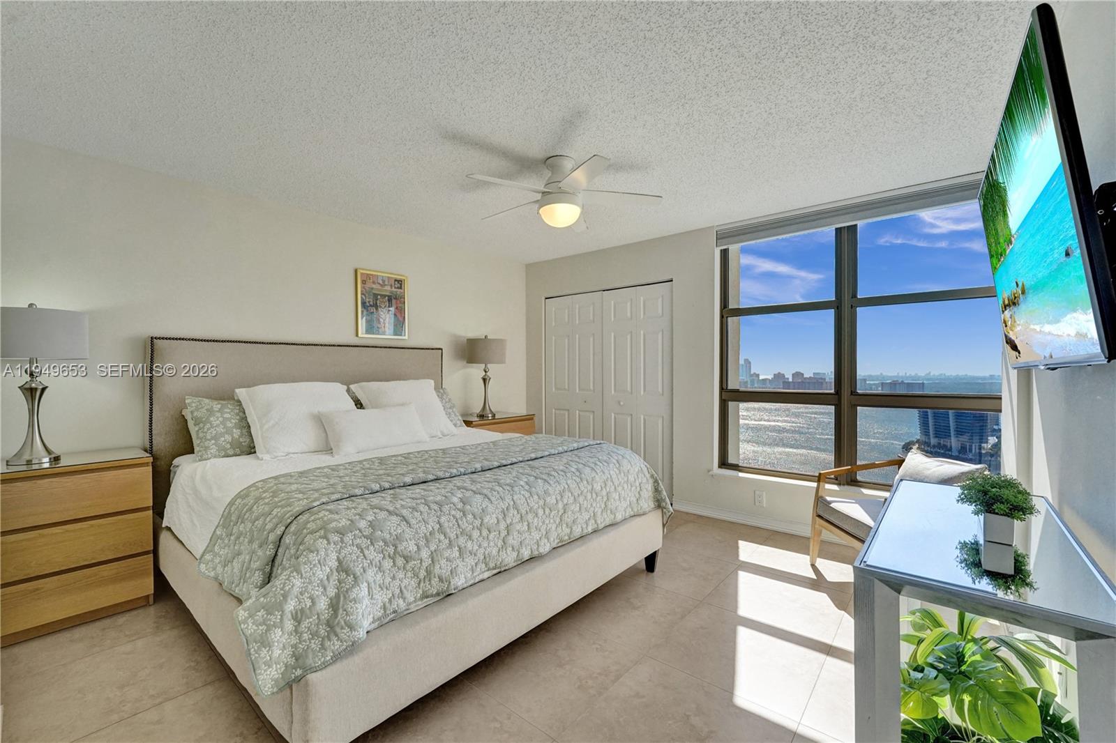 3500 Mystic Pointe Drive