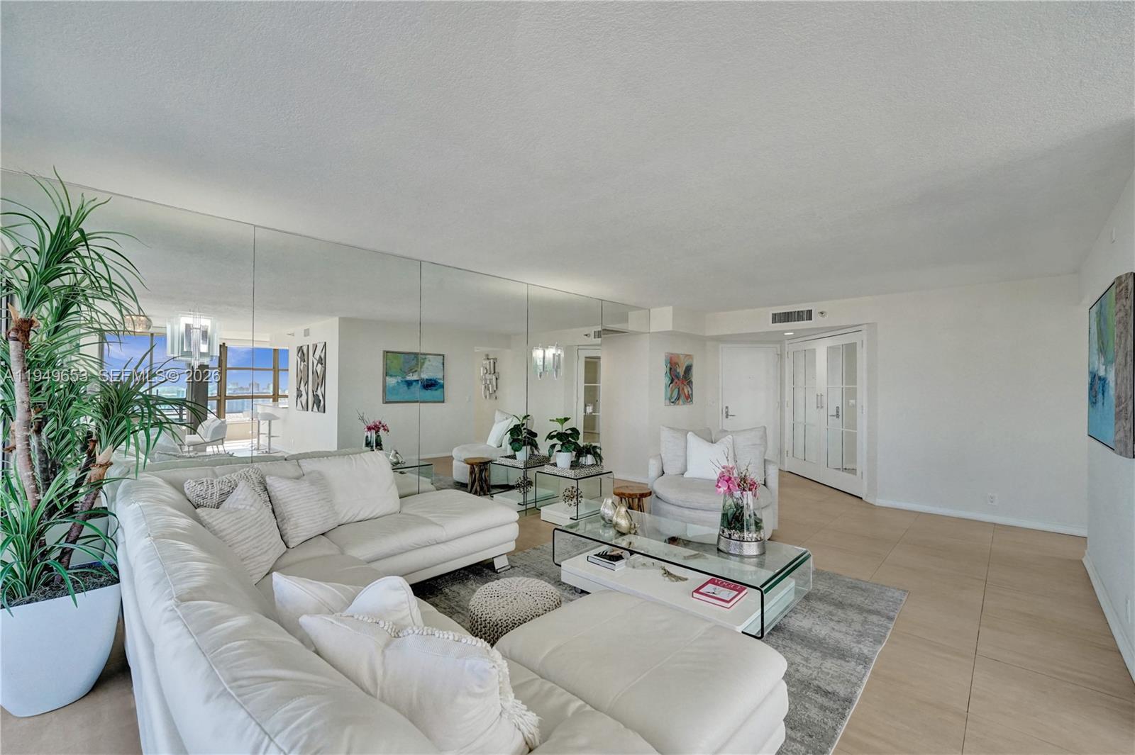 3500 Mystic Pointe Drive