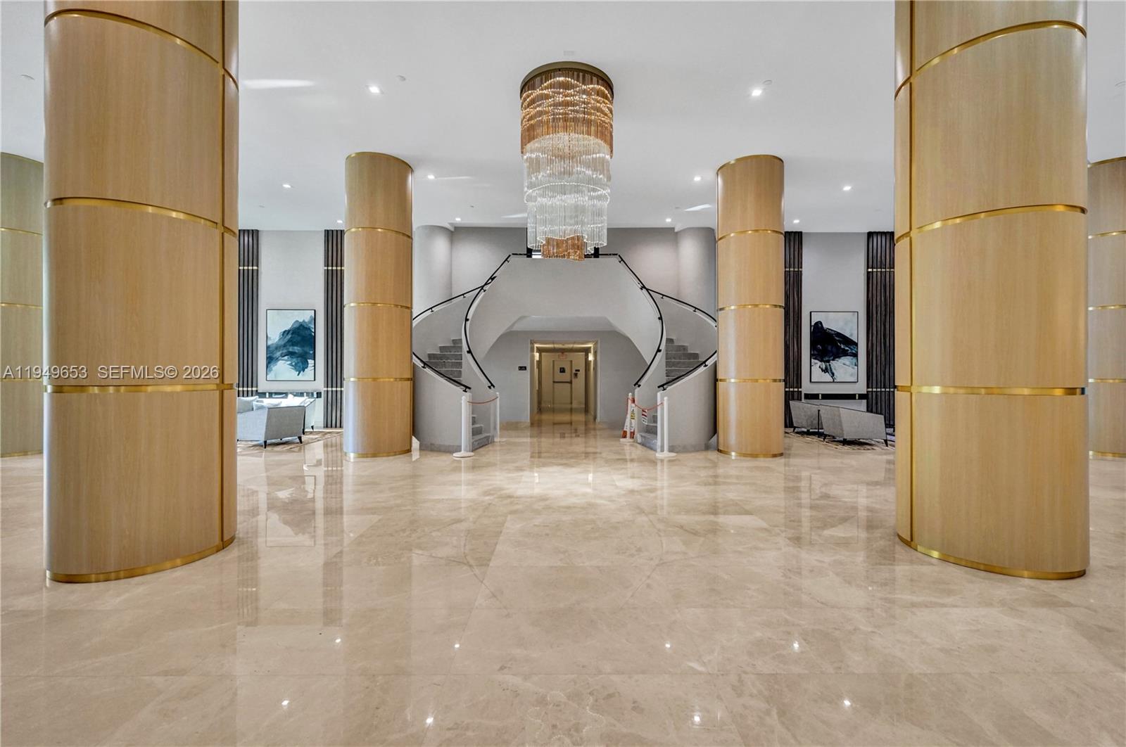 3500 Mystic Pointe Drive