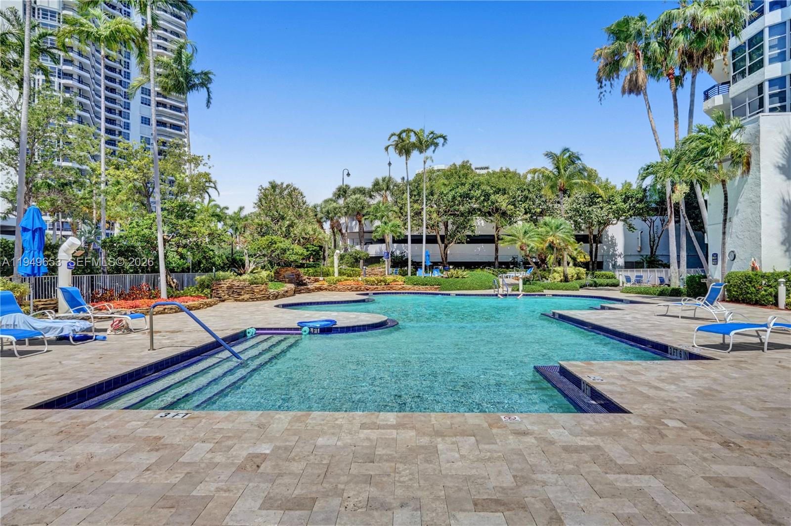 3500 Mystic Pointe Drive