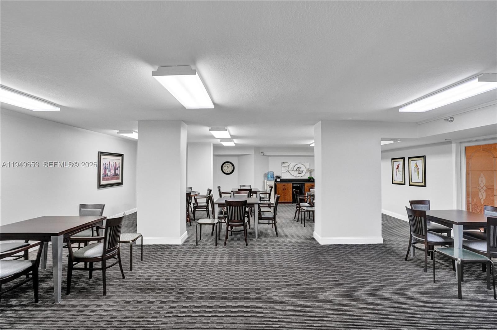 3500 Mystic Pointe Drive