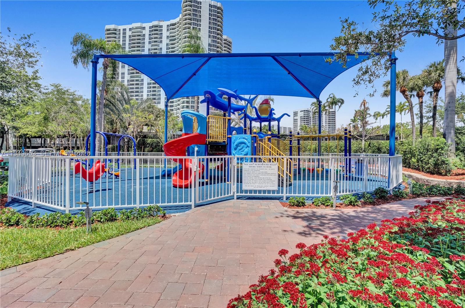 3500 Mystic Pointe Drive