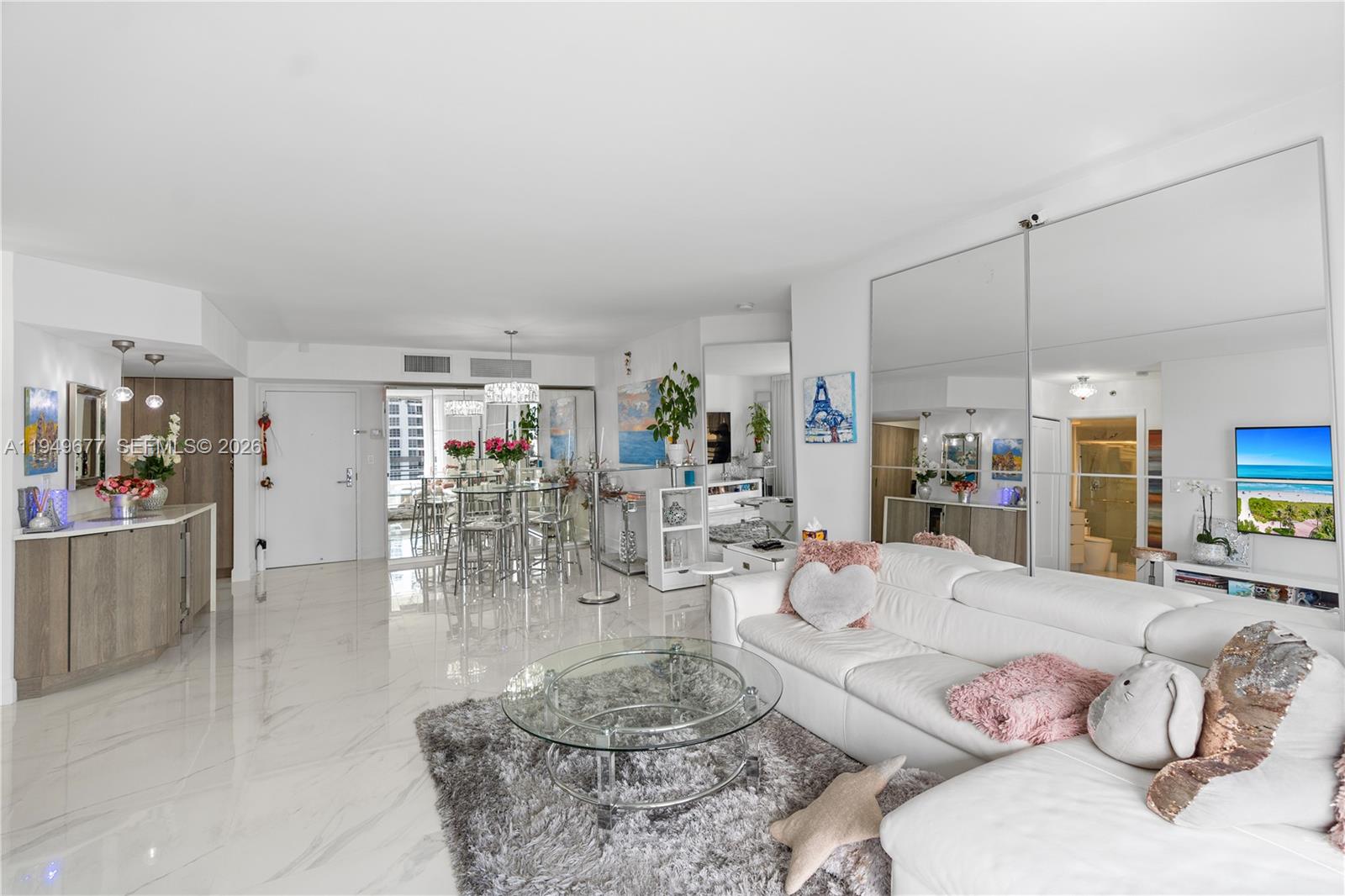 3600 Mystic Pointe Drive