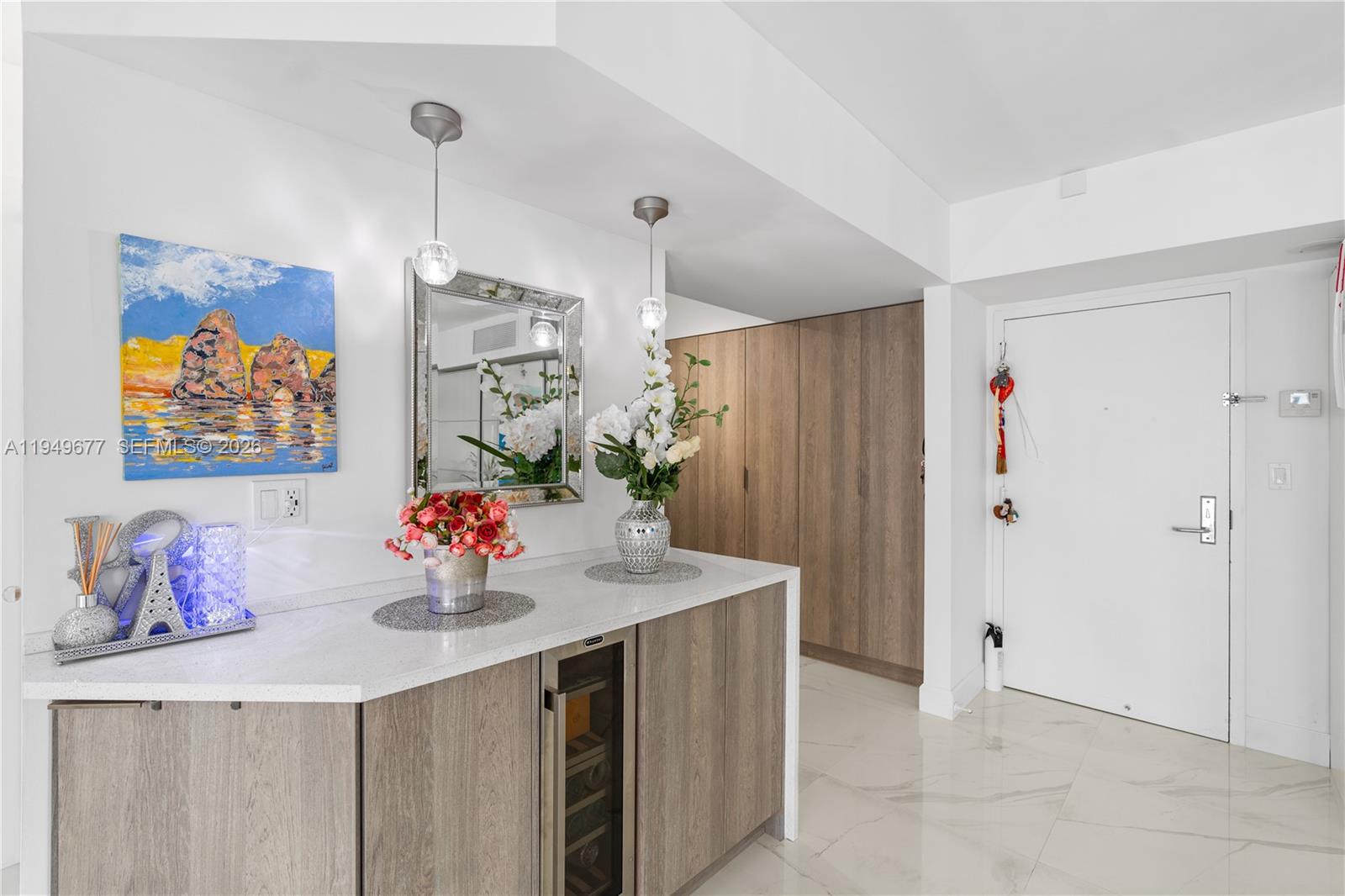 3600 Mystic Pointe Drive