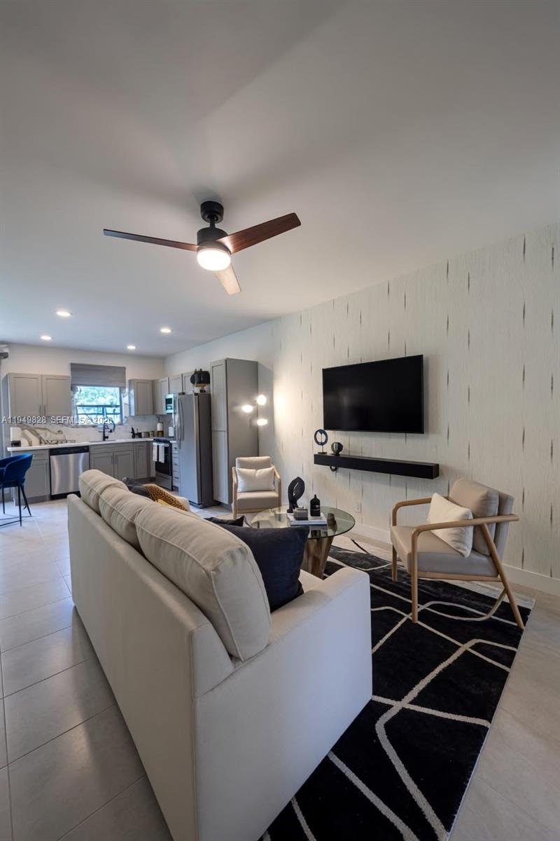 417 NE 1st Drive