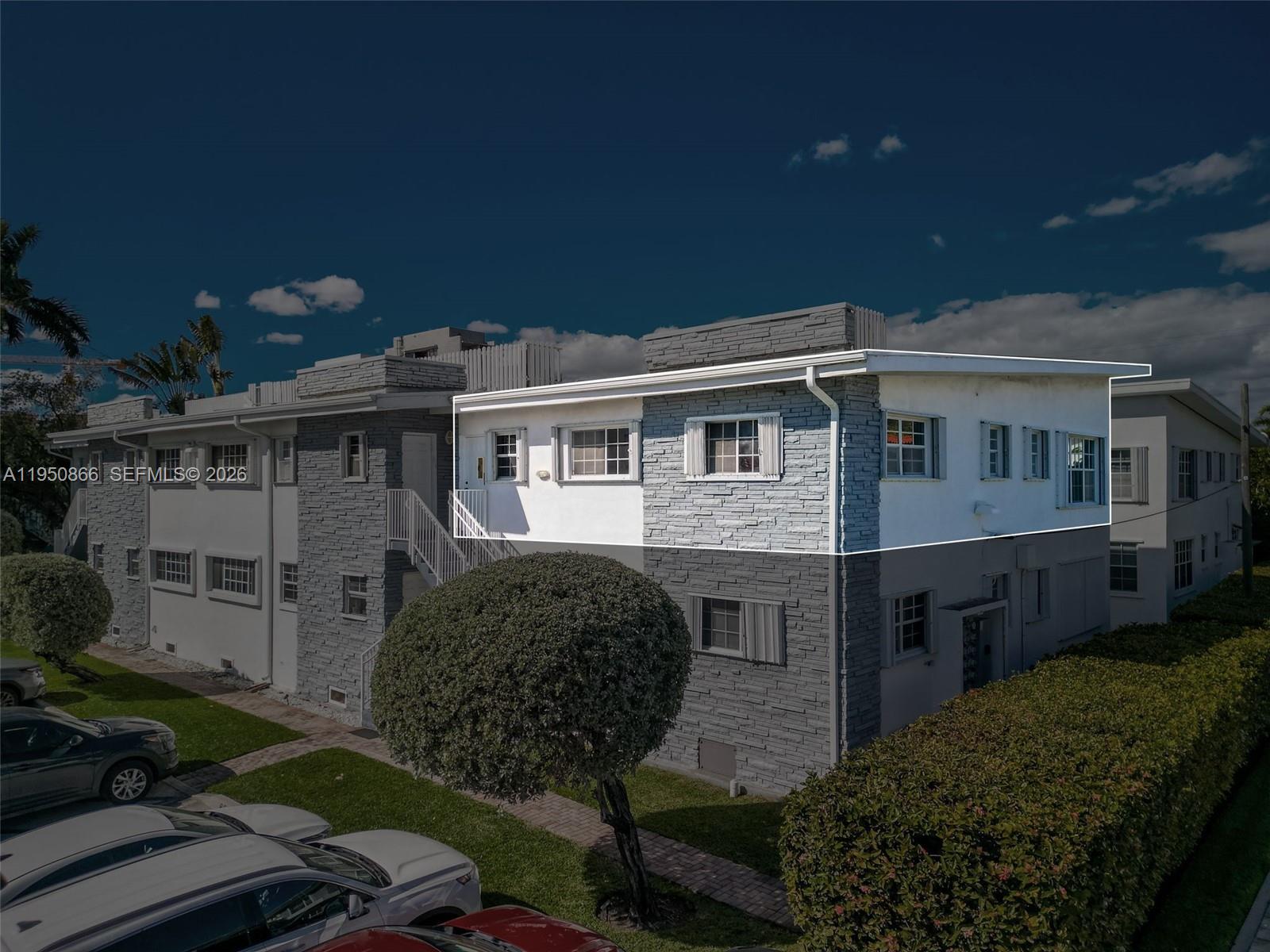 9725 Bay Harbor Terrace