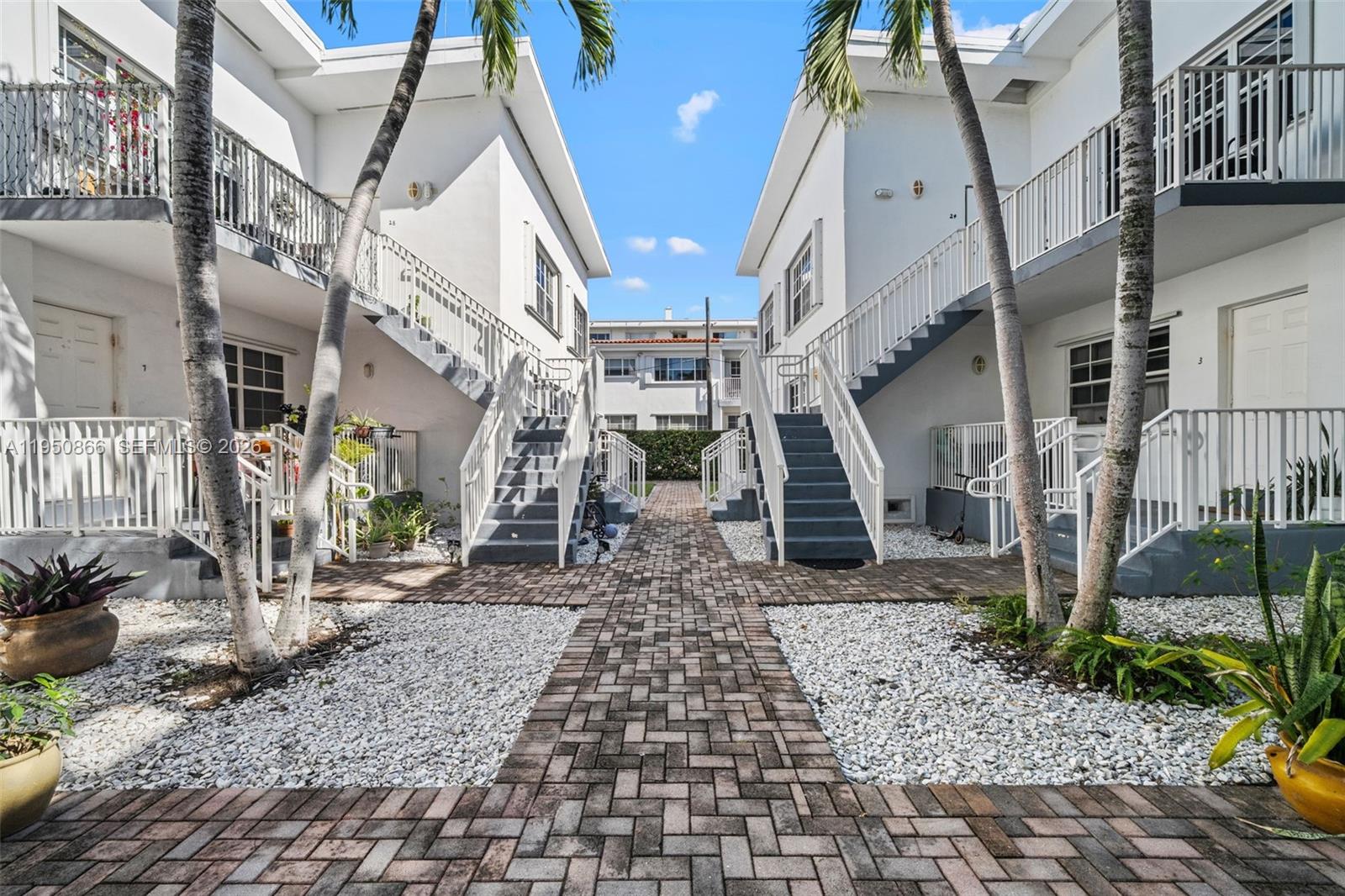 9725 Bay Harbor Terrace