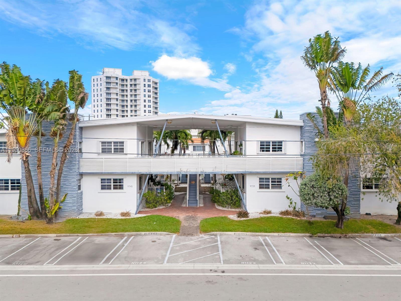 9725 Bay Harbor Terrace
