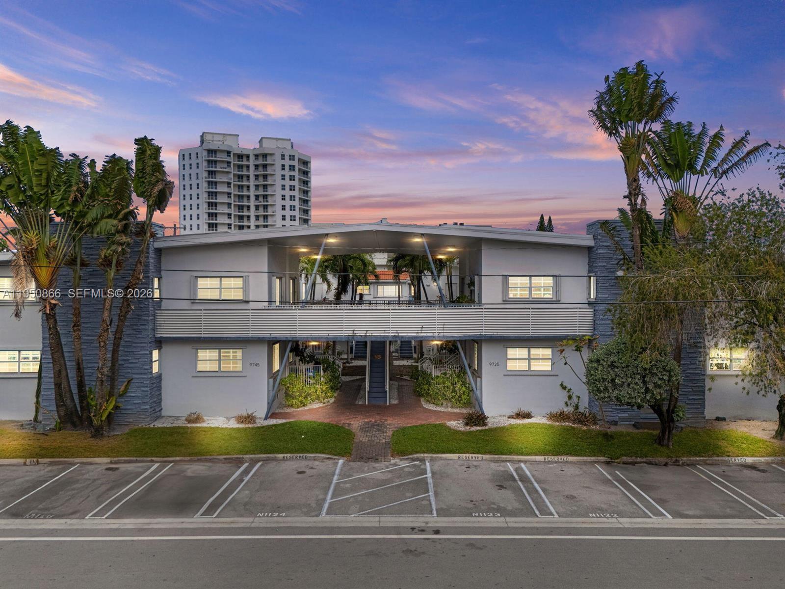 9725 Bay Harbor Terrace