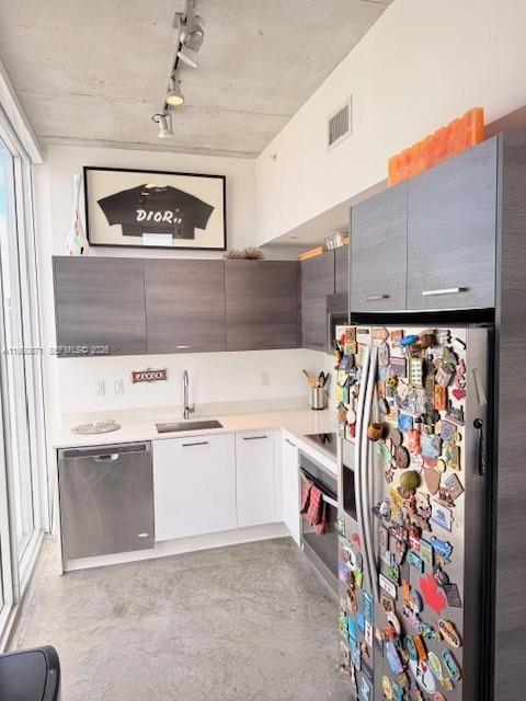 151 SE 1st Street