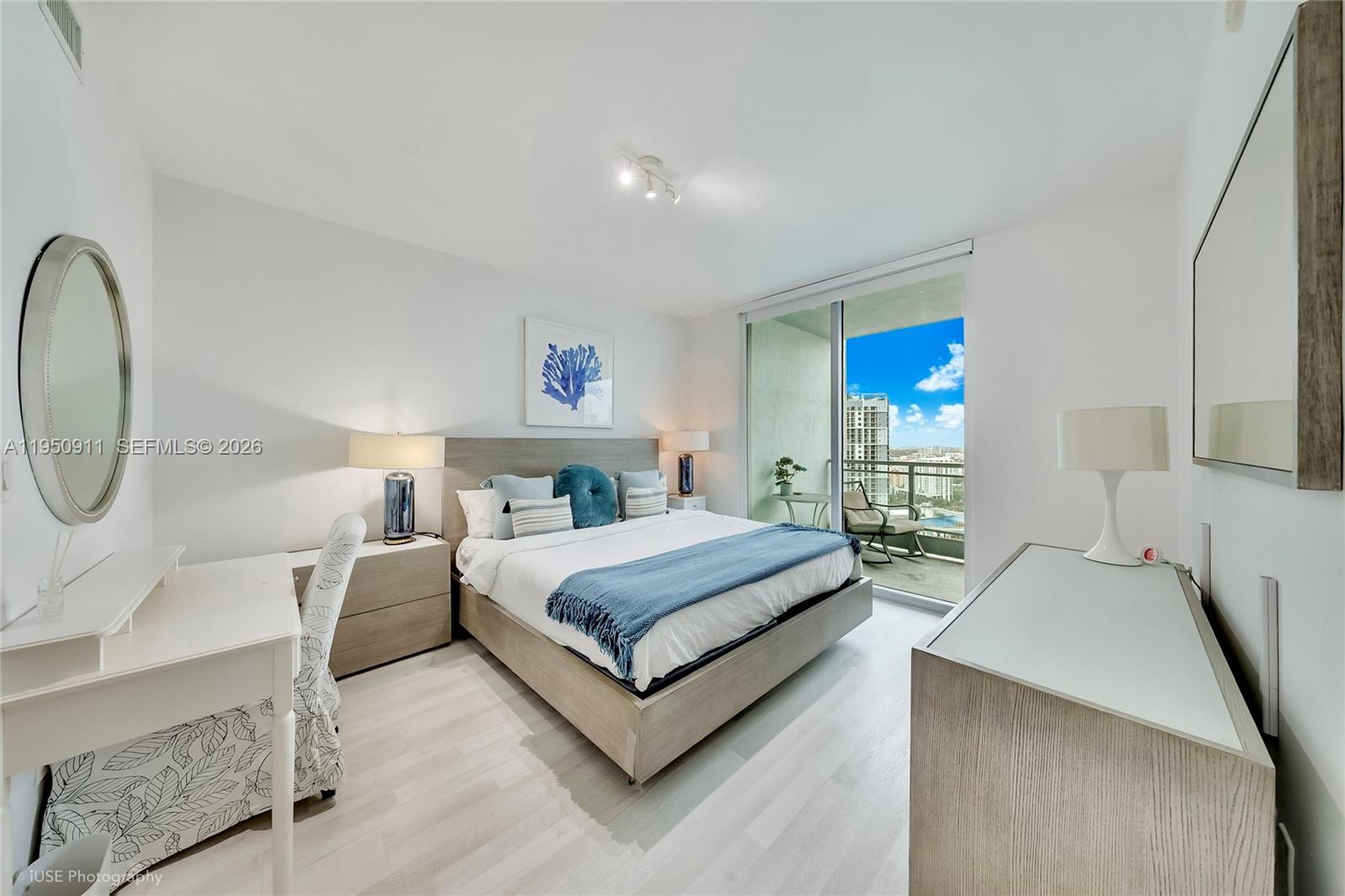 90 SW 3rd Street