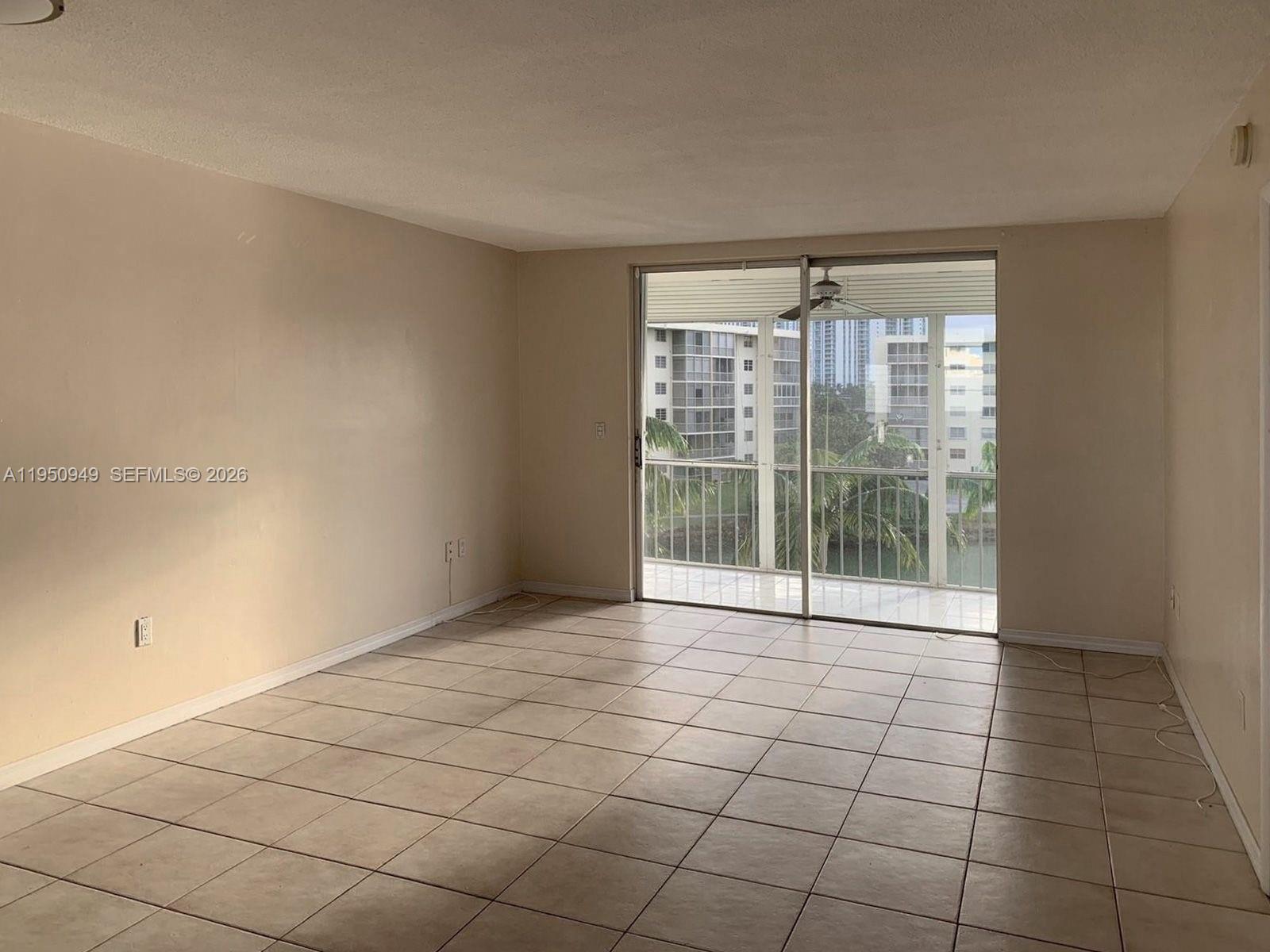2855 Leonard Drive