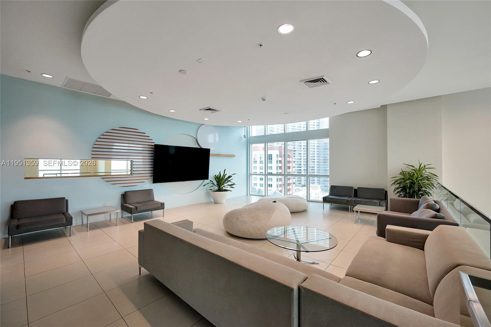 1900 N Bayshore Drive