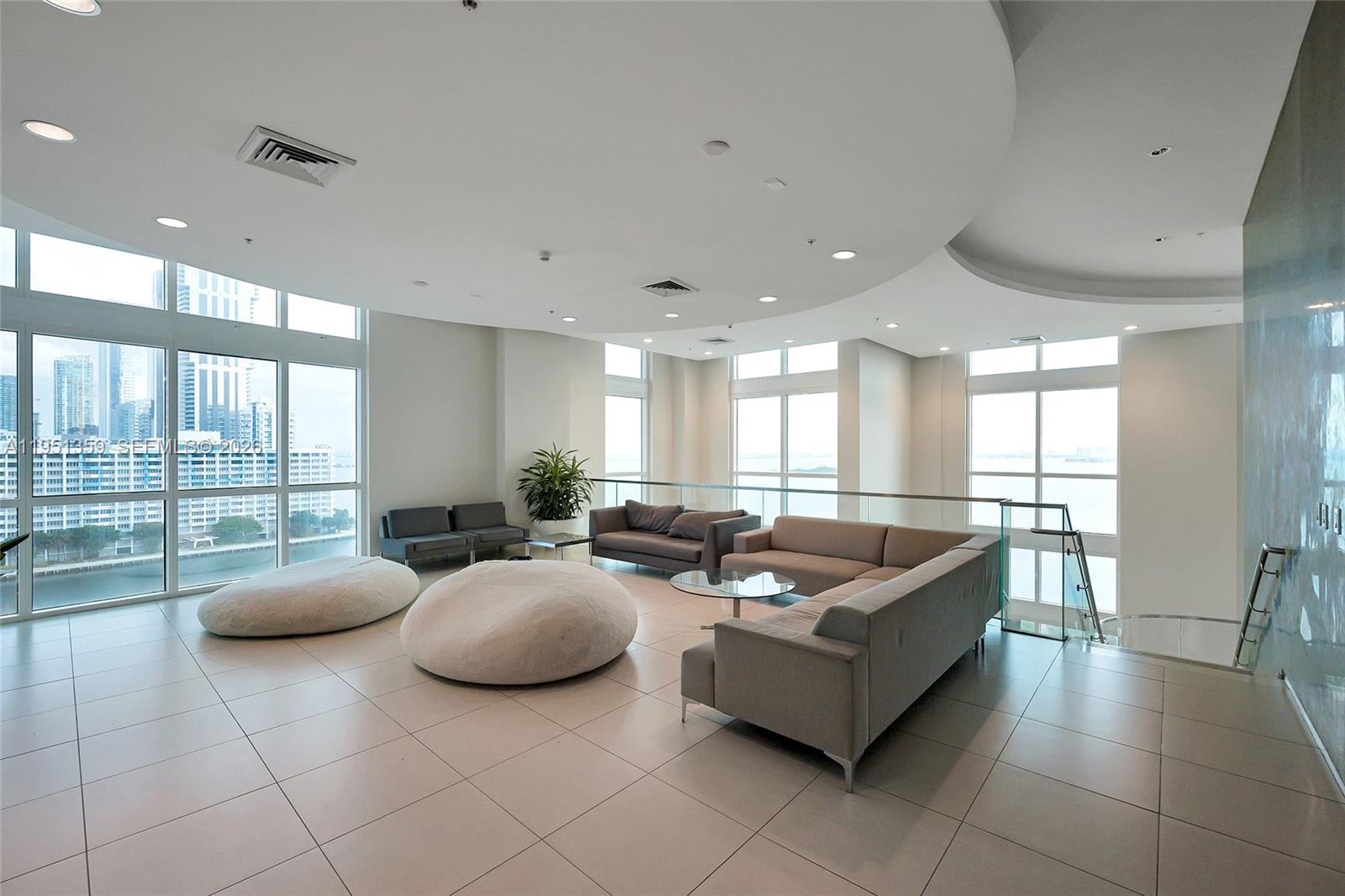 1900 N Bayshore Drive
