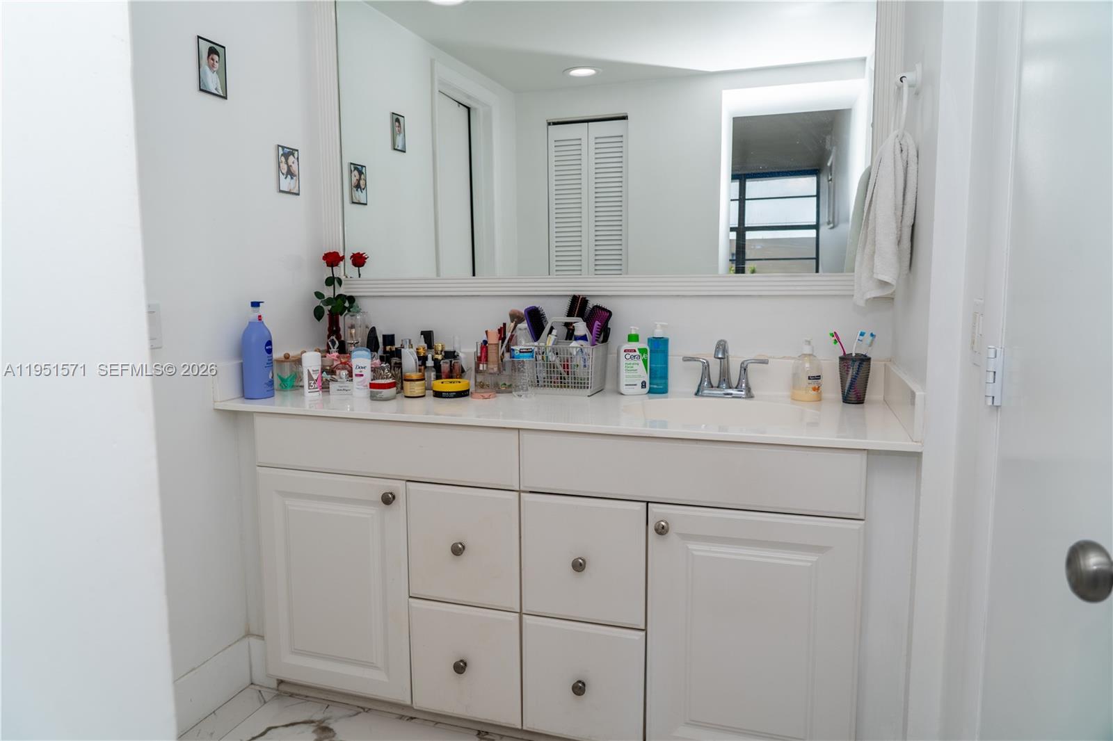 854 NW 87th Avenue