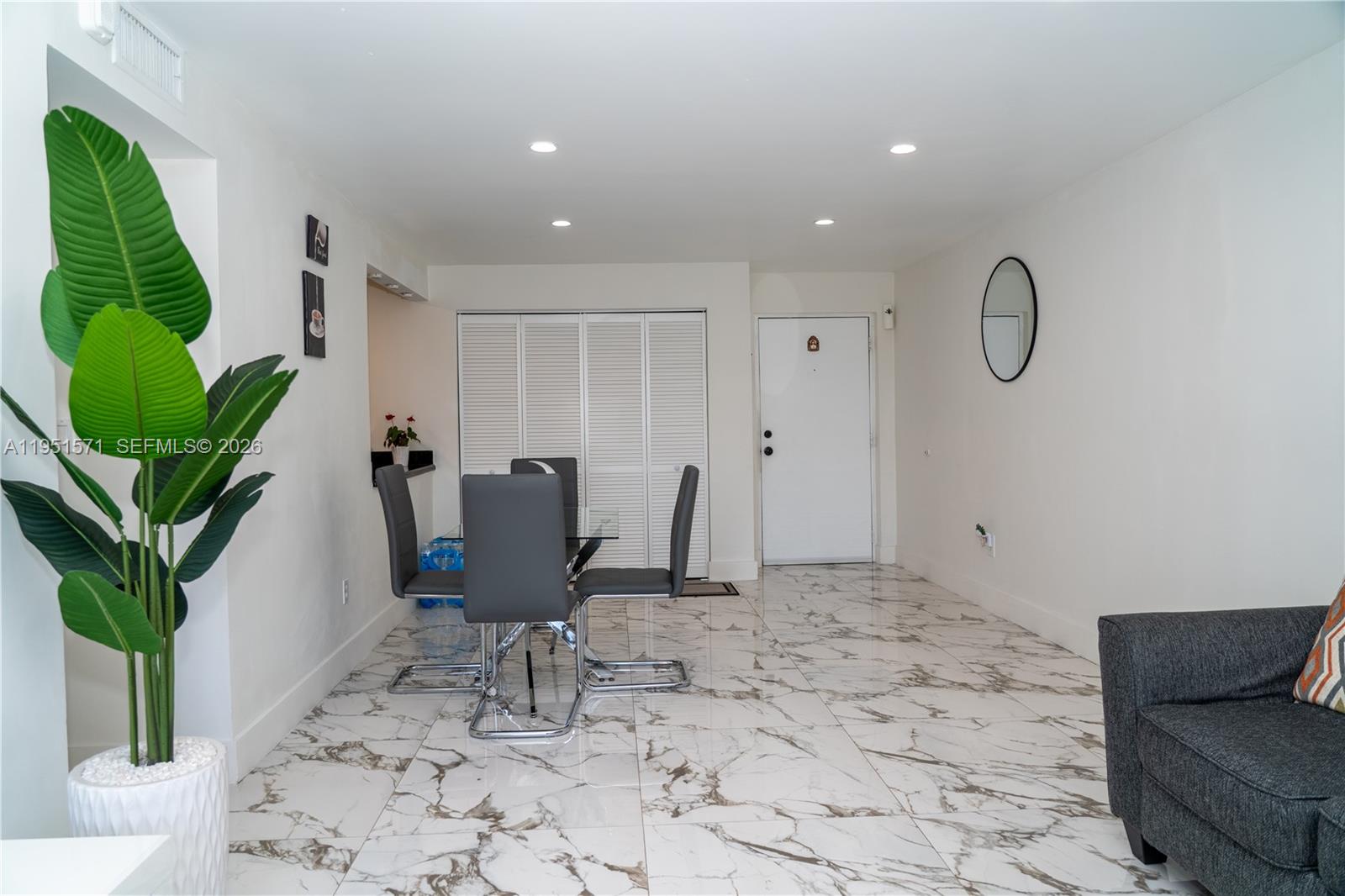 854 NW 87th Avenue