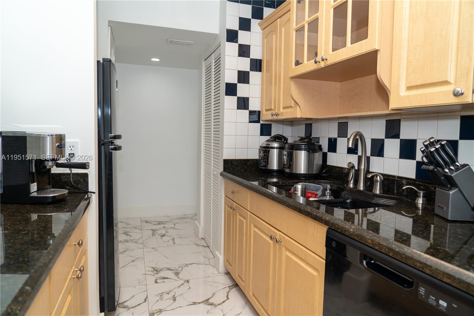 854 NW 87th Avenue