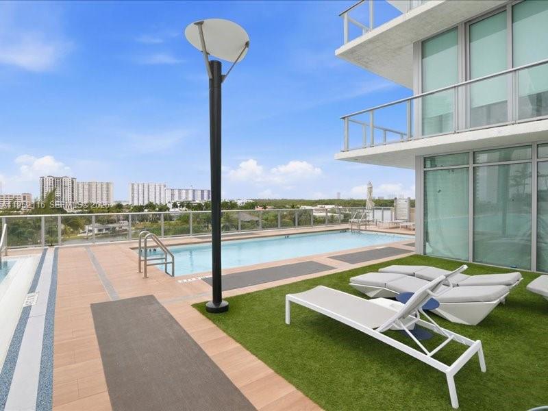 330 Sunny Isles Boulevard