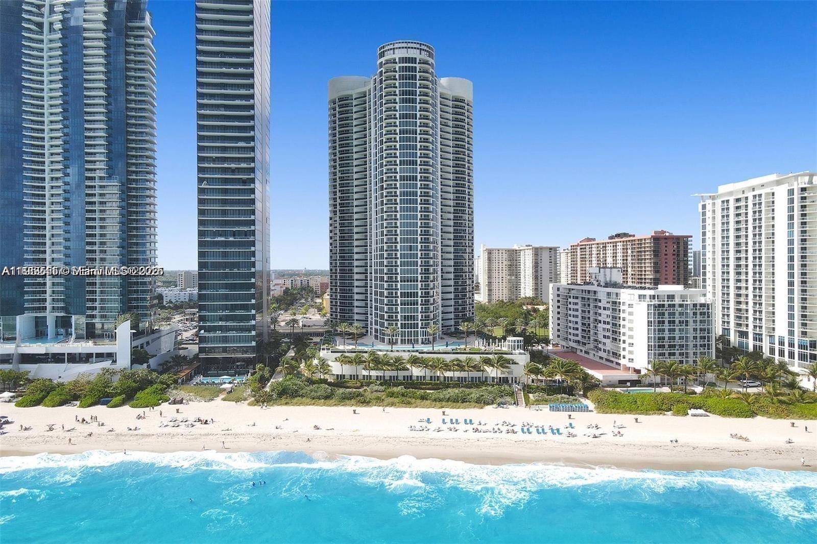 17201 Collins Ave+den