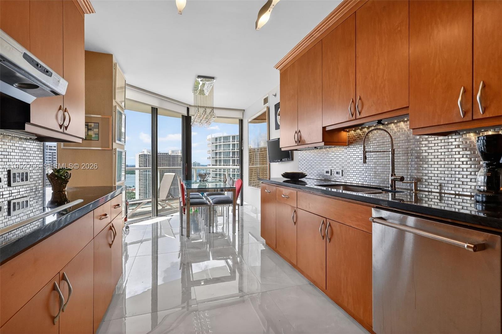 4000 Island Boulevard