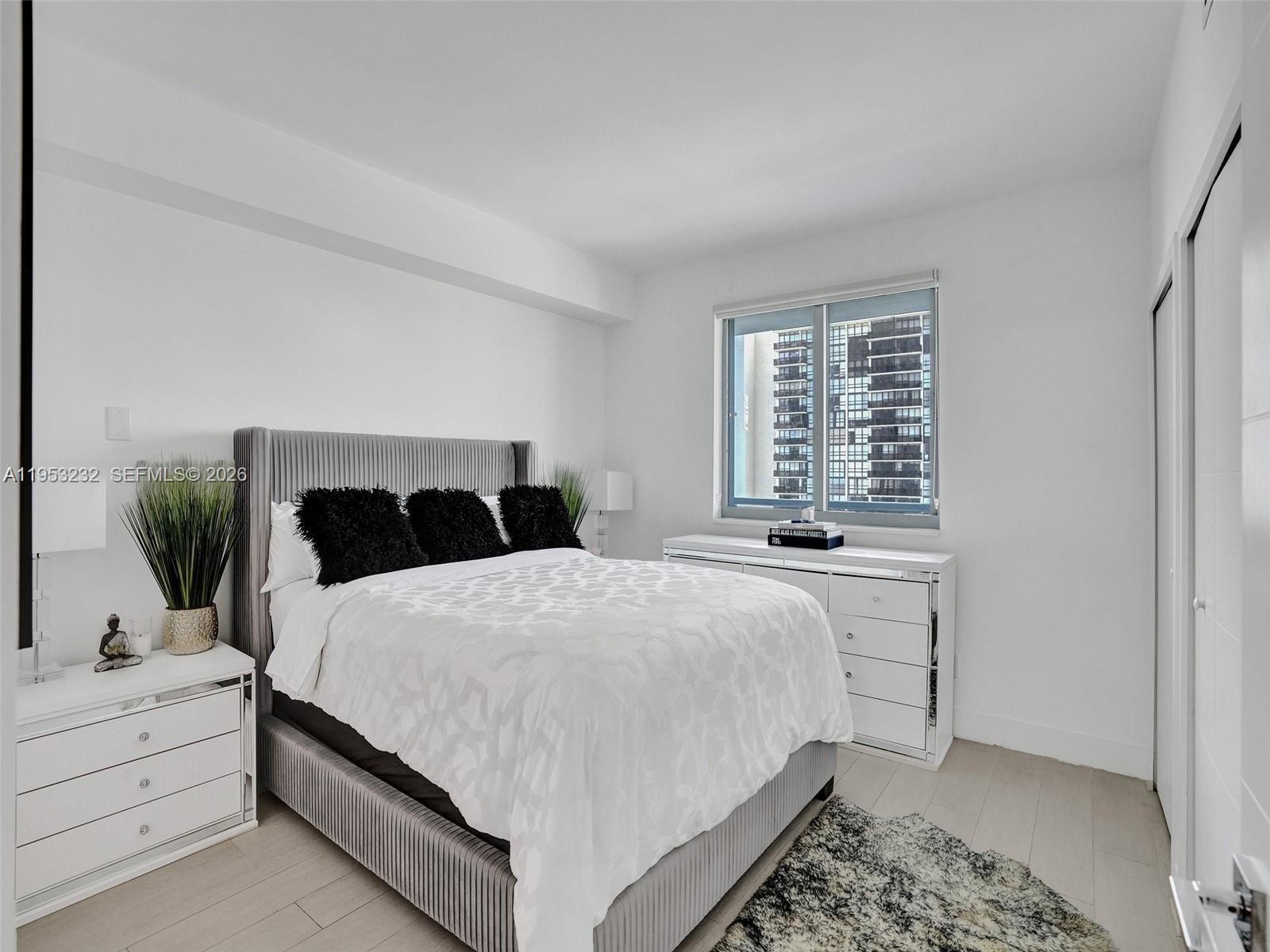 601 NE 36th Street
