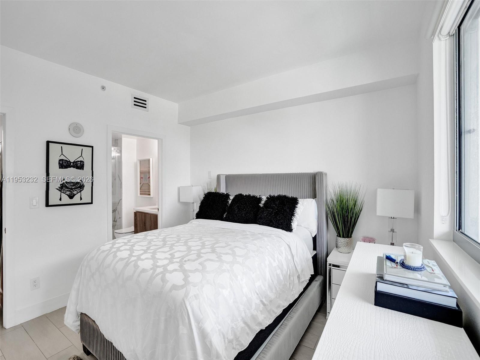 601 NE 36th Street