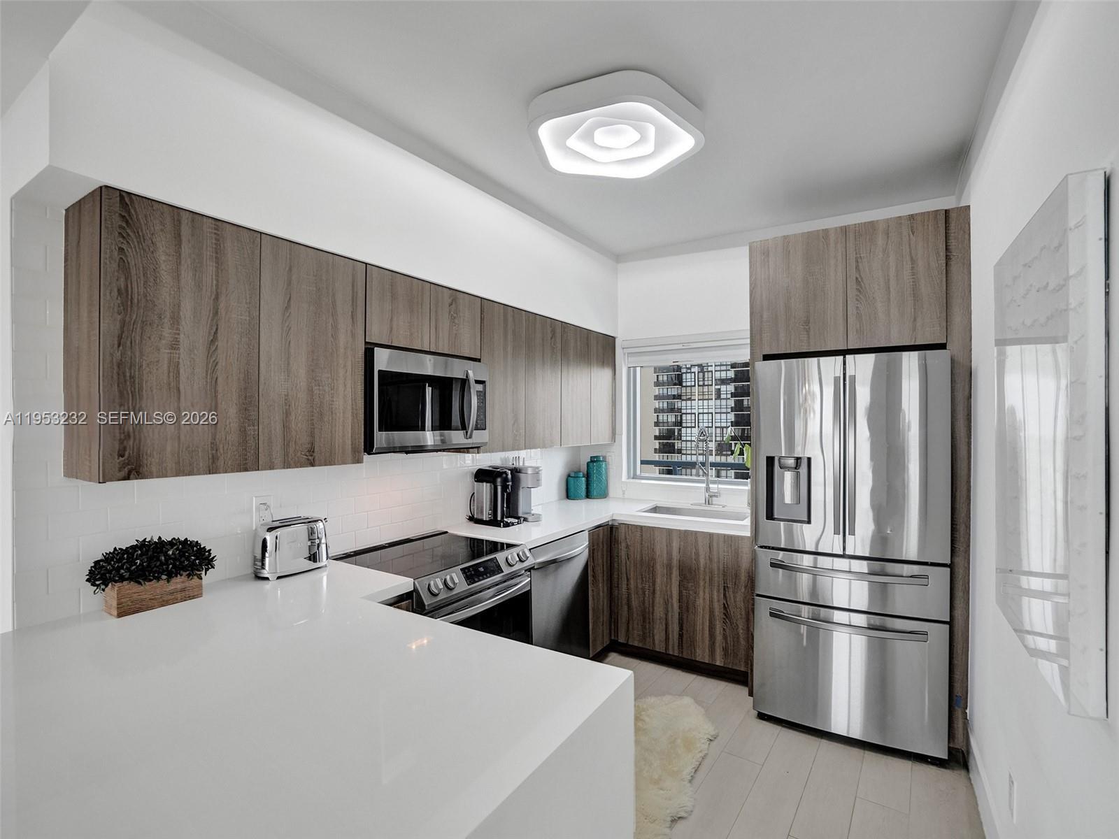 601 NE 36th Street