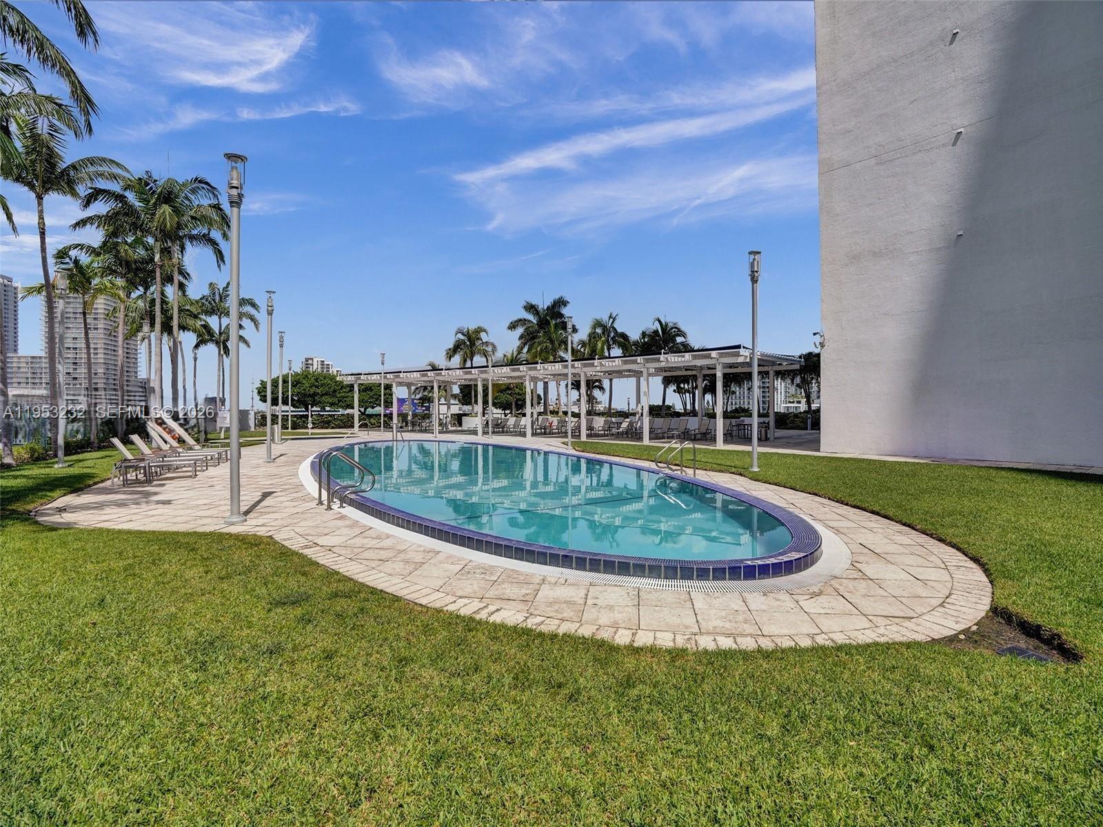 601 NE 36th Street