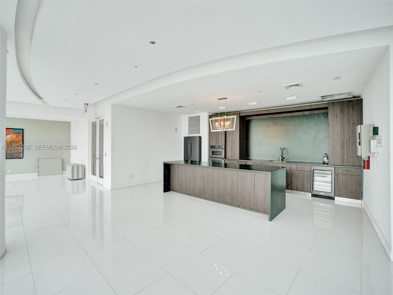 601 NE 36th Street