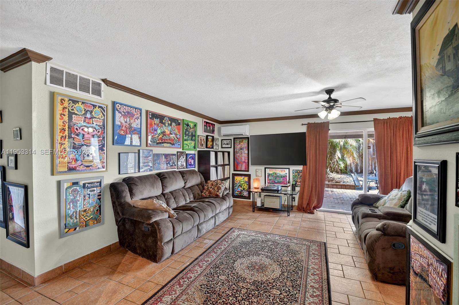 1712 High Ridge Road