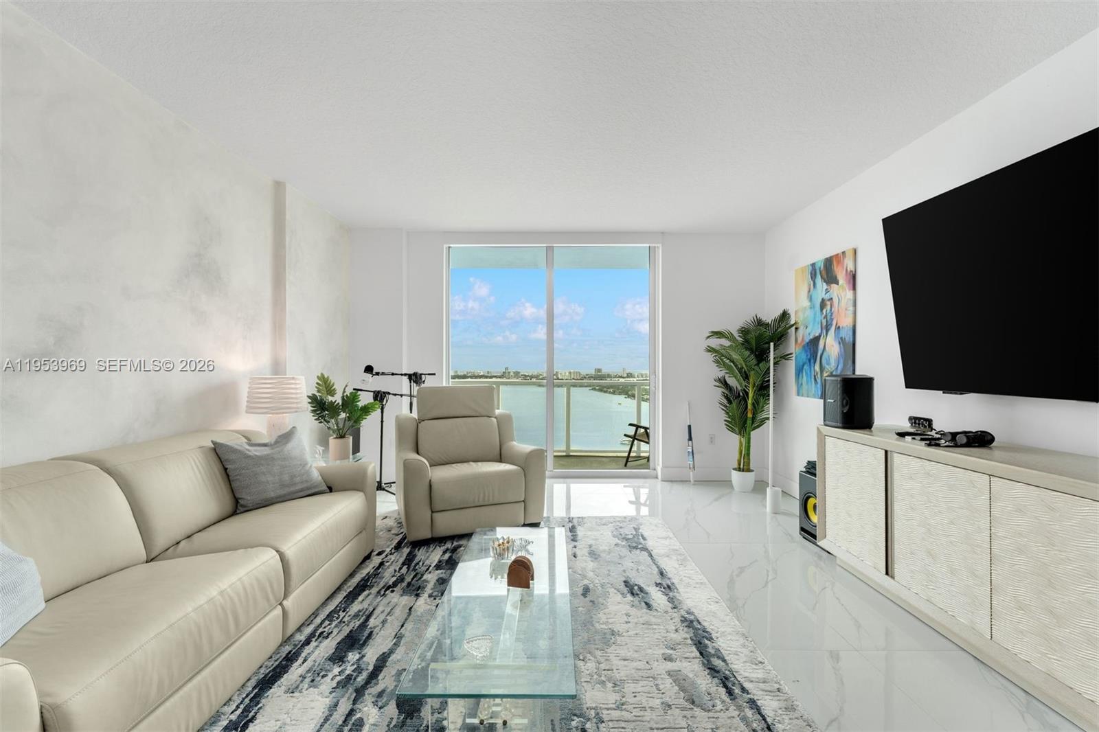 1900 N Bayshore Drive