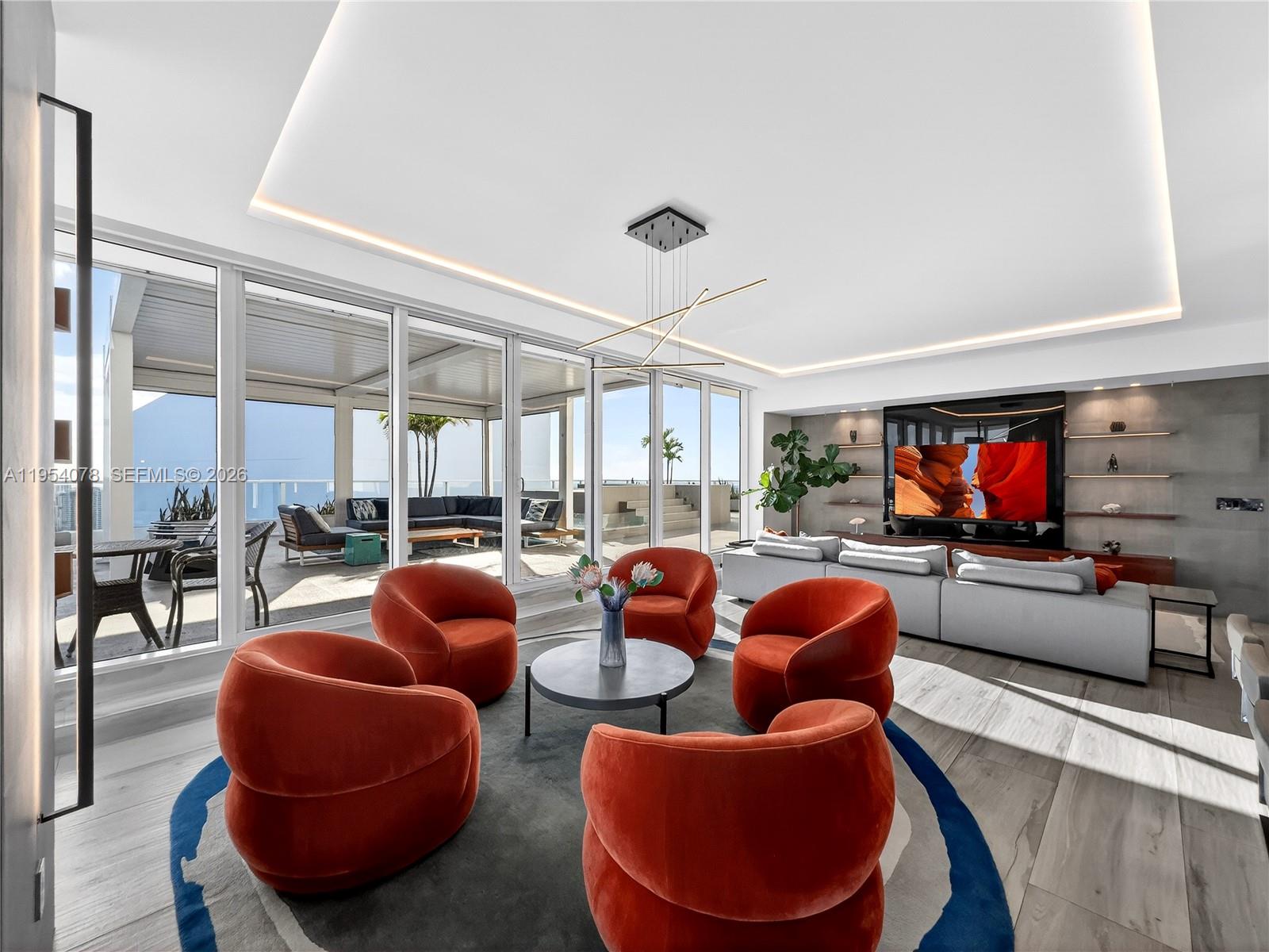 2020 N Bayshore Drive