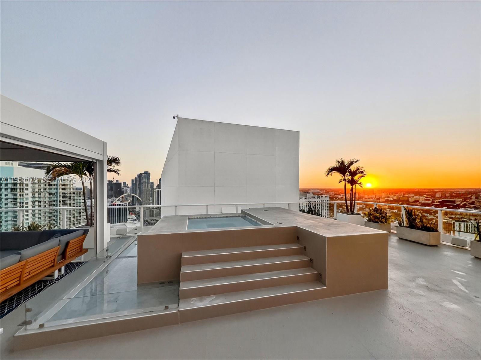 2020 N Bayshore Drive