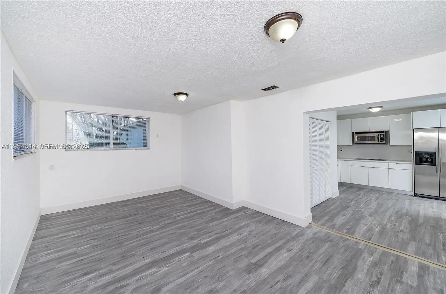 11950 SW 182nd Terrace