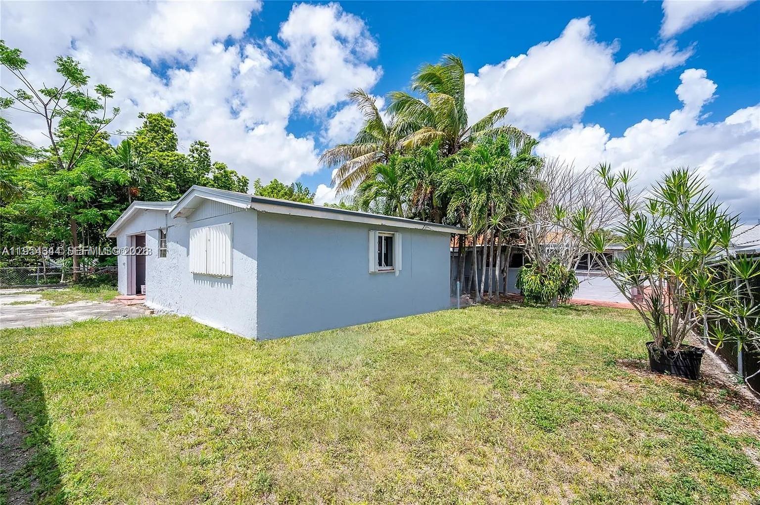 11950 SW 182nd Terrace