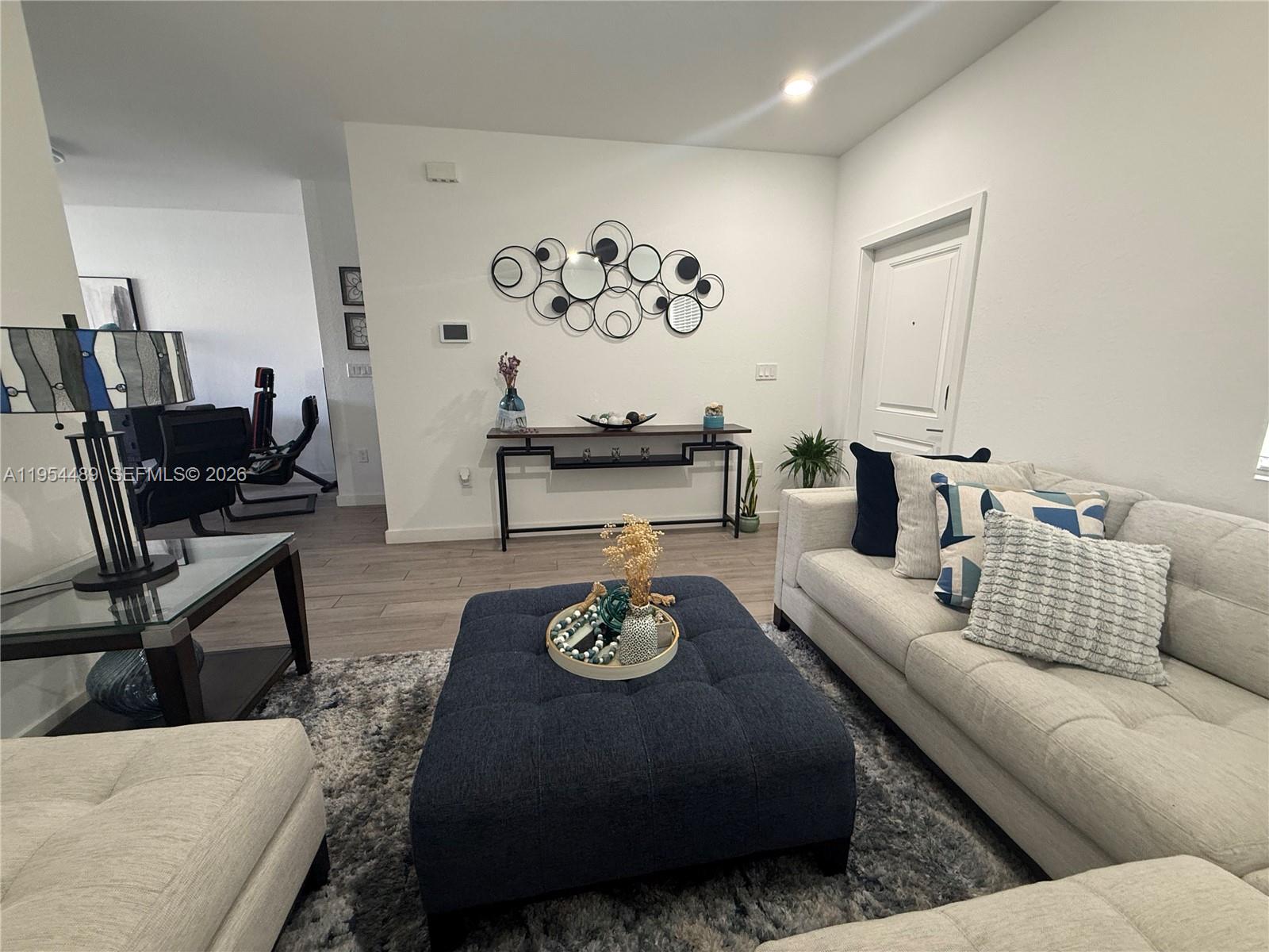 1043 SE 24th Avenue