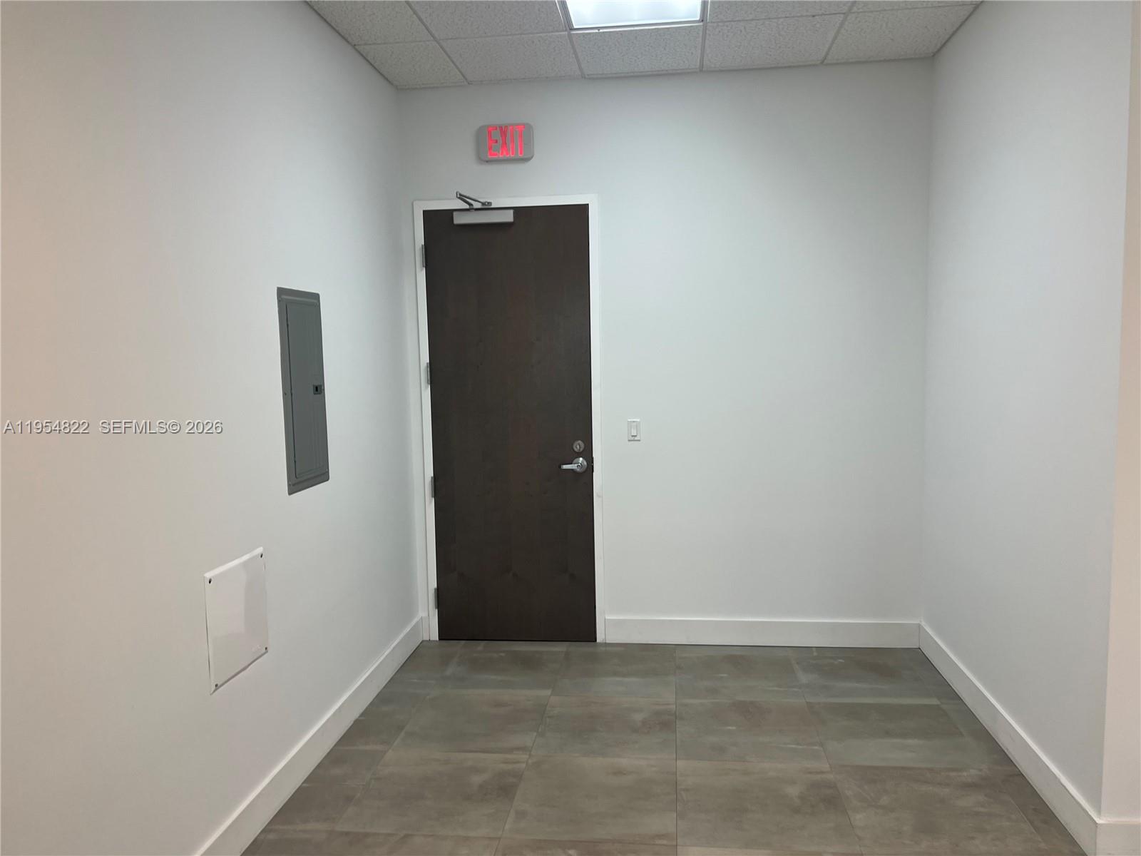 20200 W Dixie Highway