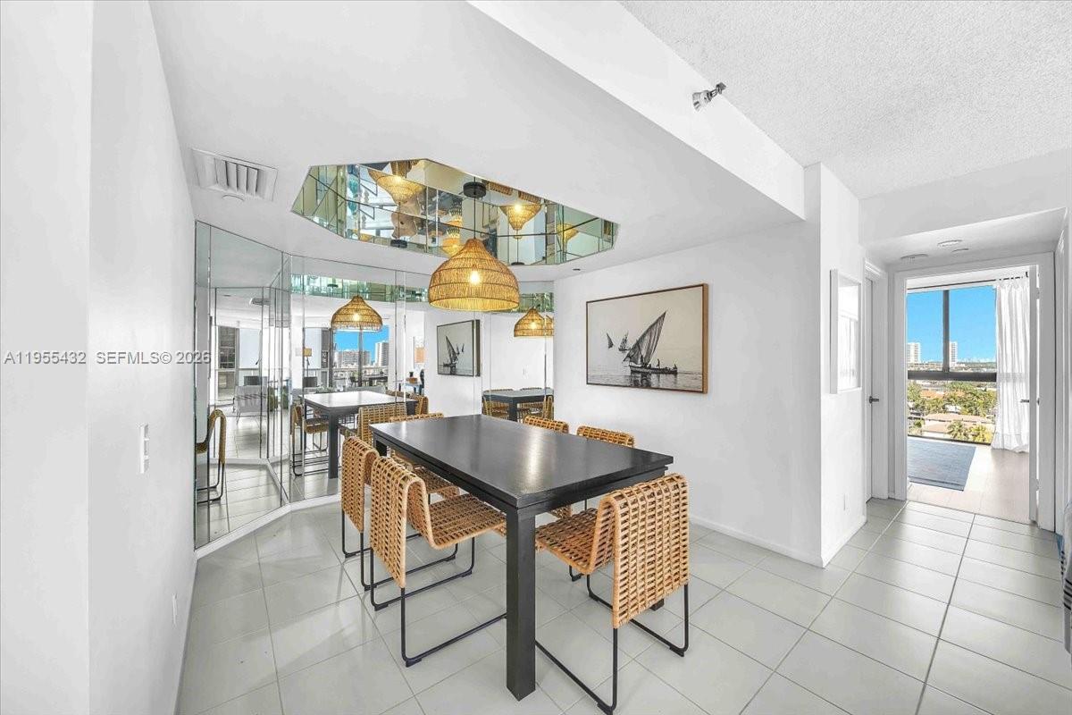 3610 Yacht Club Drive