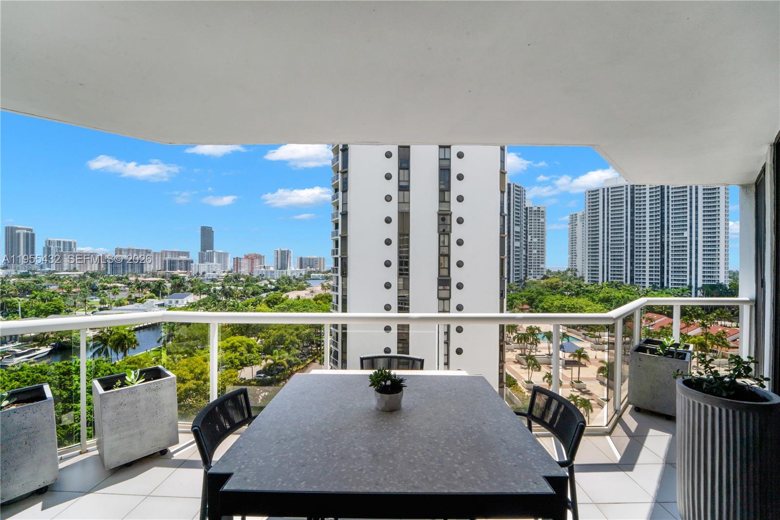 3610 Yacht Club Drive