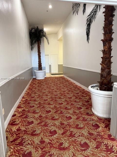 19201 Collins Avenue