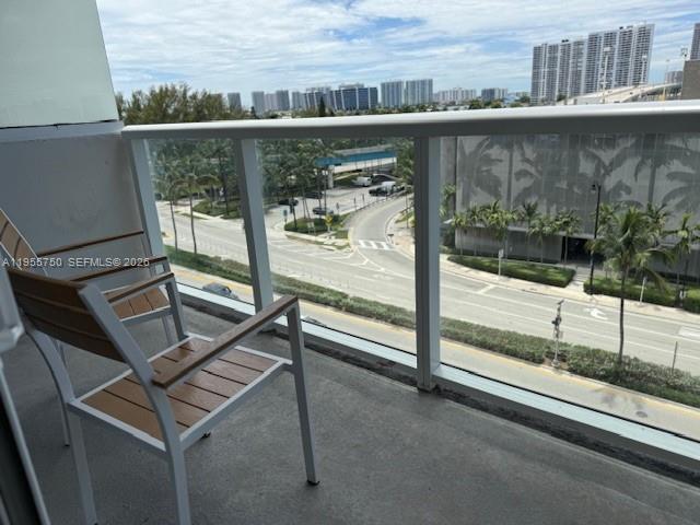 19201 Collins Avenue