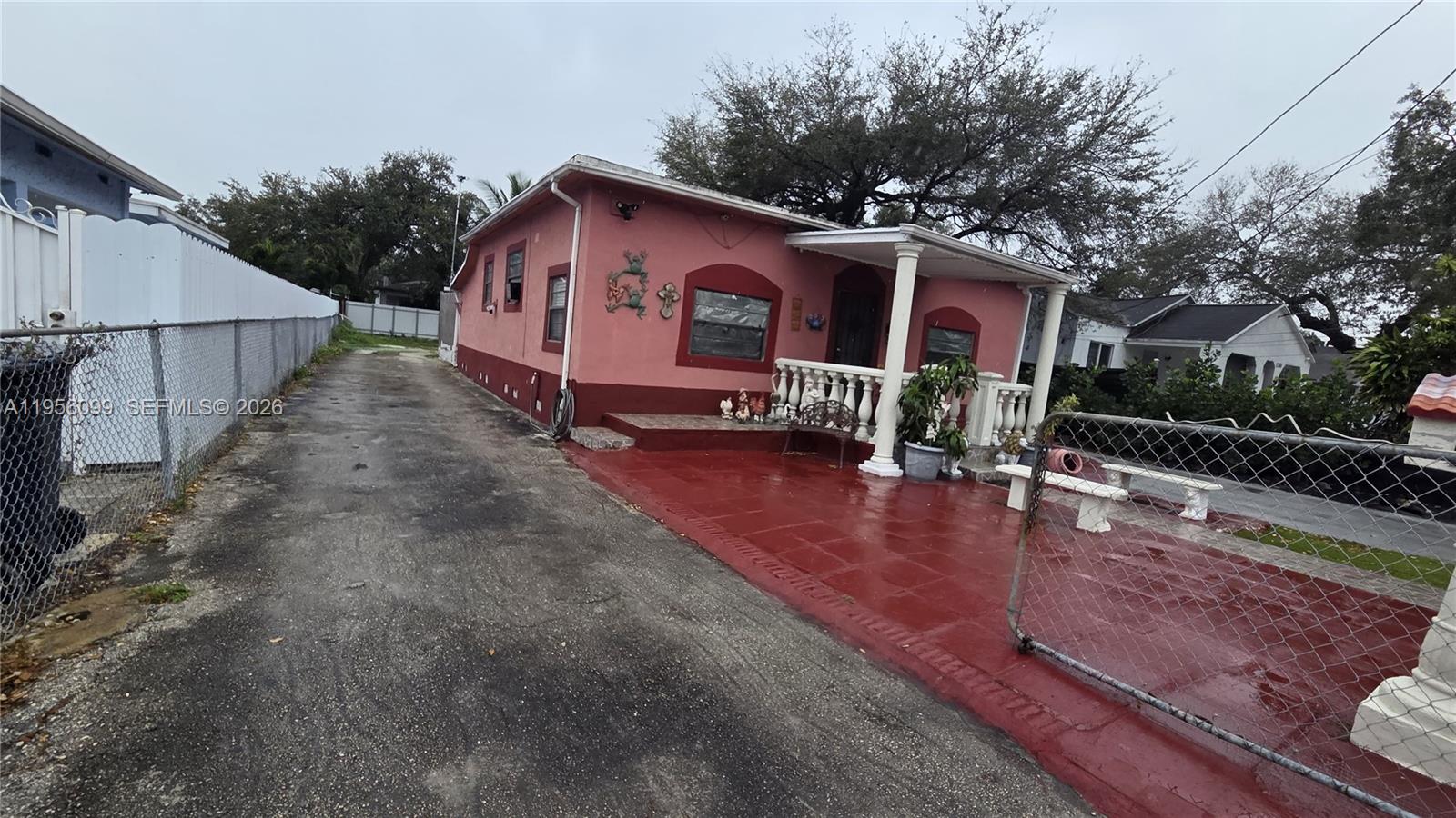 2764 NW 31st Street