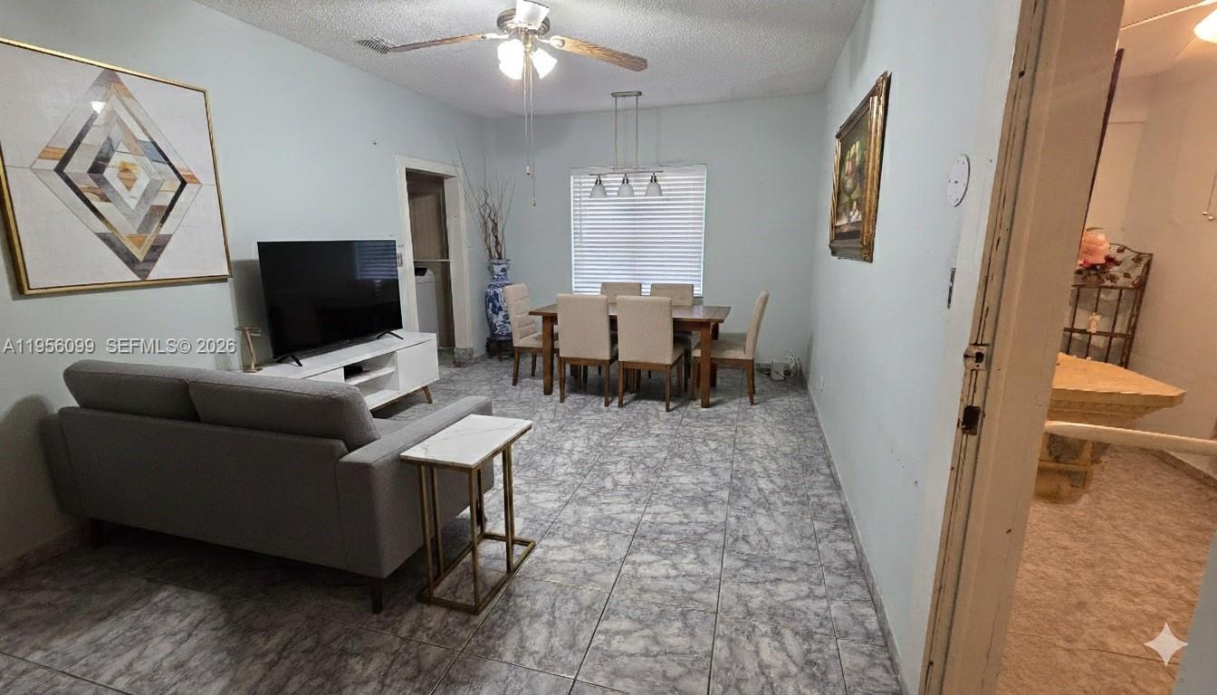2764 NW 31st Street