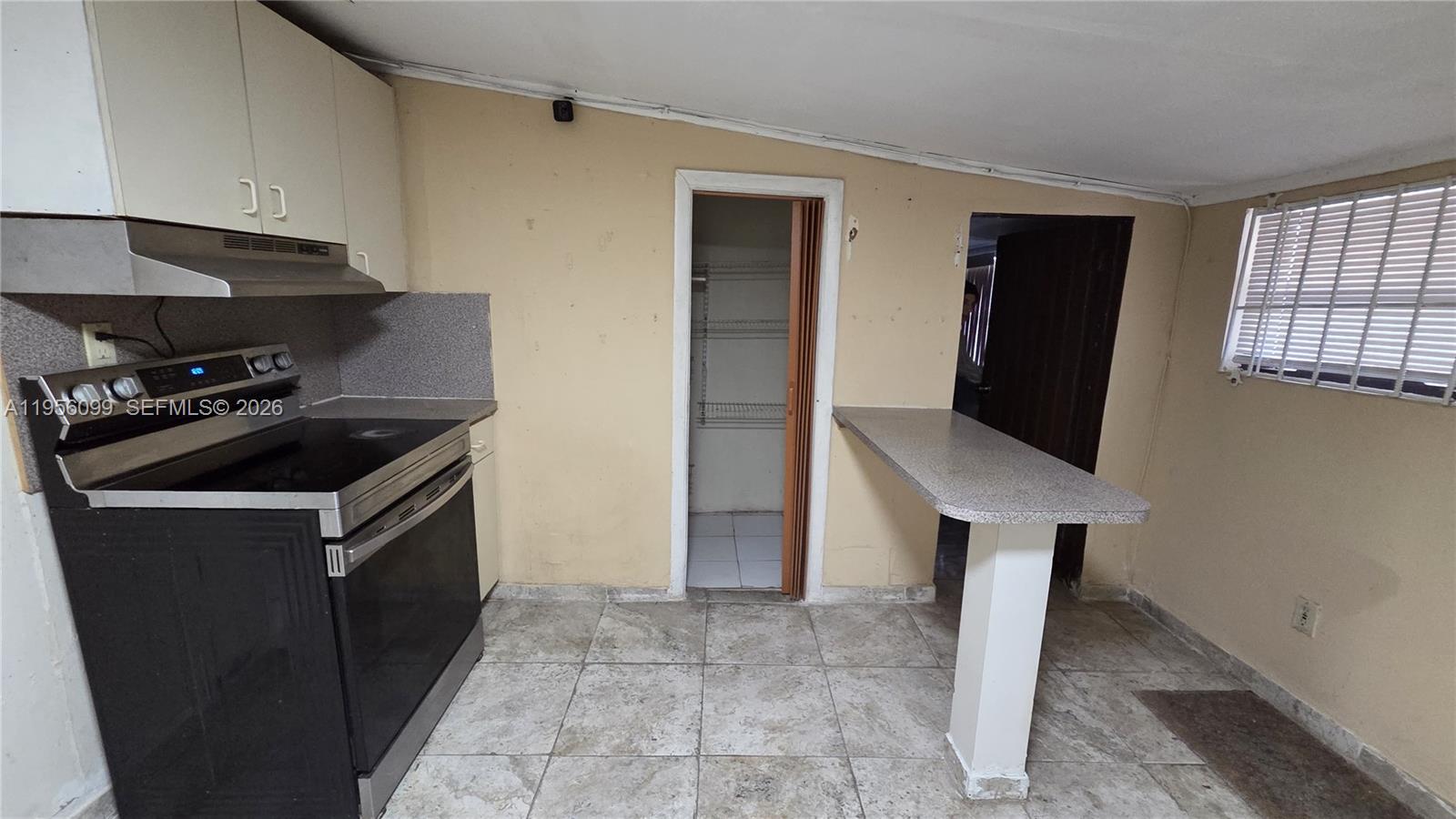 2764 NW 31st Street