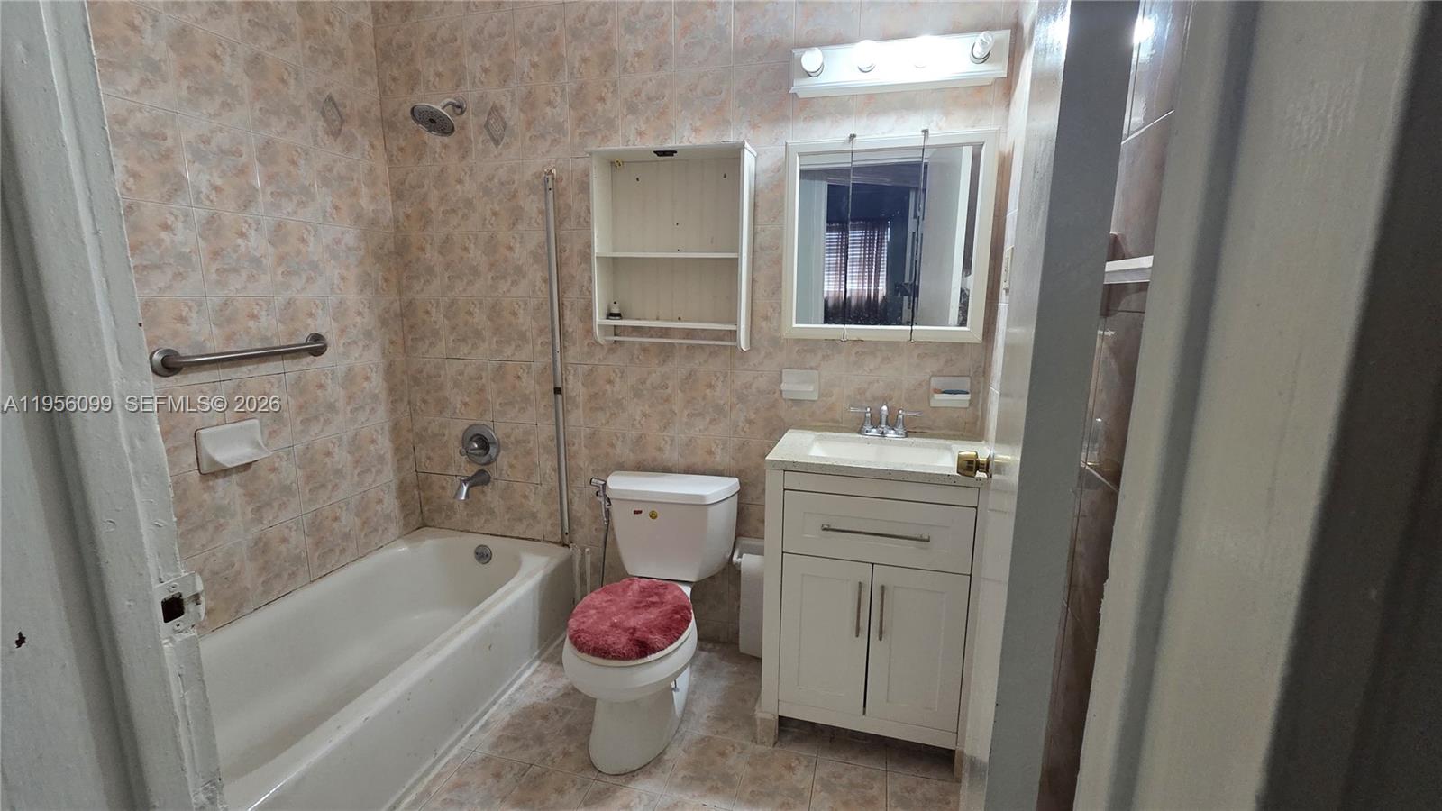 2764 NW 31st Street