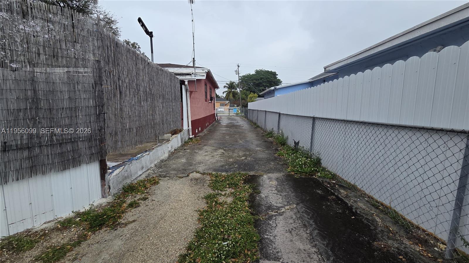 2764 NW 31st Street
